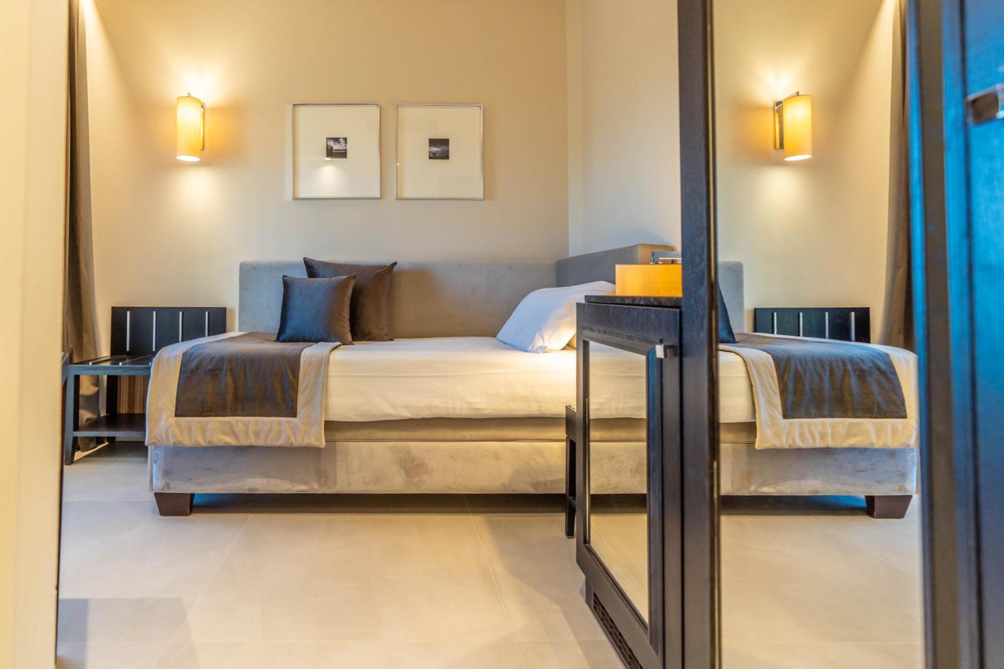 Hotel Ambasciatori Rimini Dış mekan fotoğraf